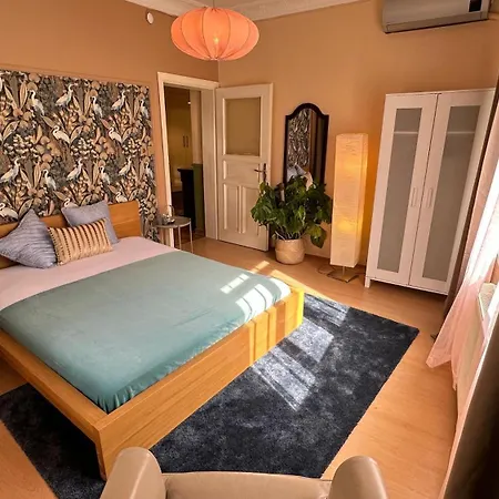 Lägenhet Beyoglu Cihangir'de Sicacik *