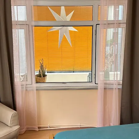 Beyoglu Cihangir'de Sicacik *