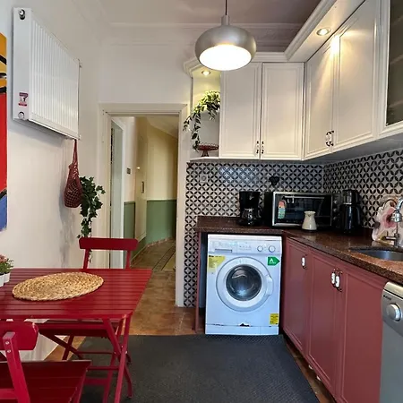 Lägenhet Beyoglu Cihangir'de Sicacik *